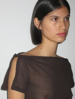 Hot no 1979 / Brusi Tops