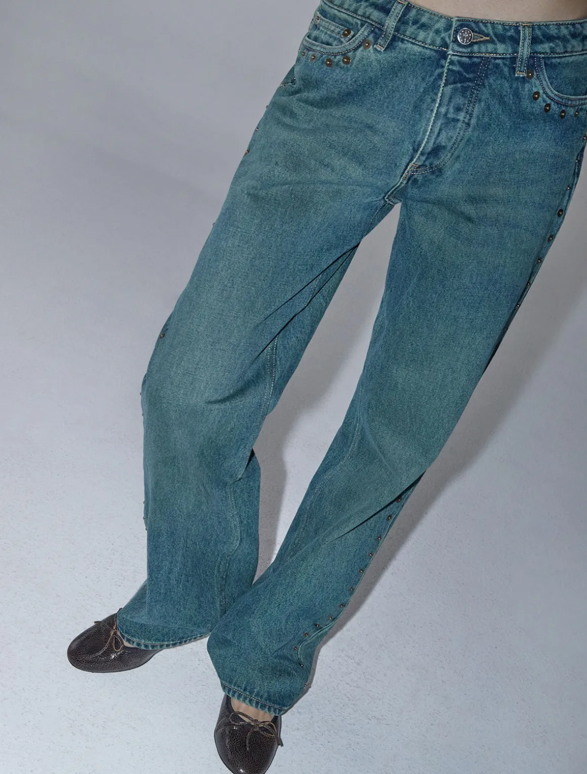 Shop no 1699 / Crowd Jeans