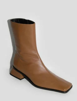 Cheap no 1746 / Delta Boots