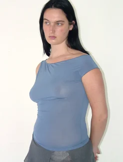 New no 1528 / Dominica Tops