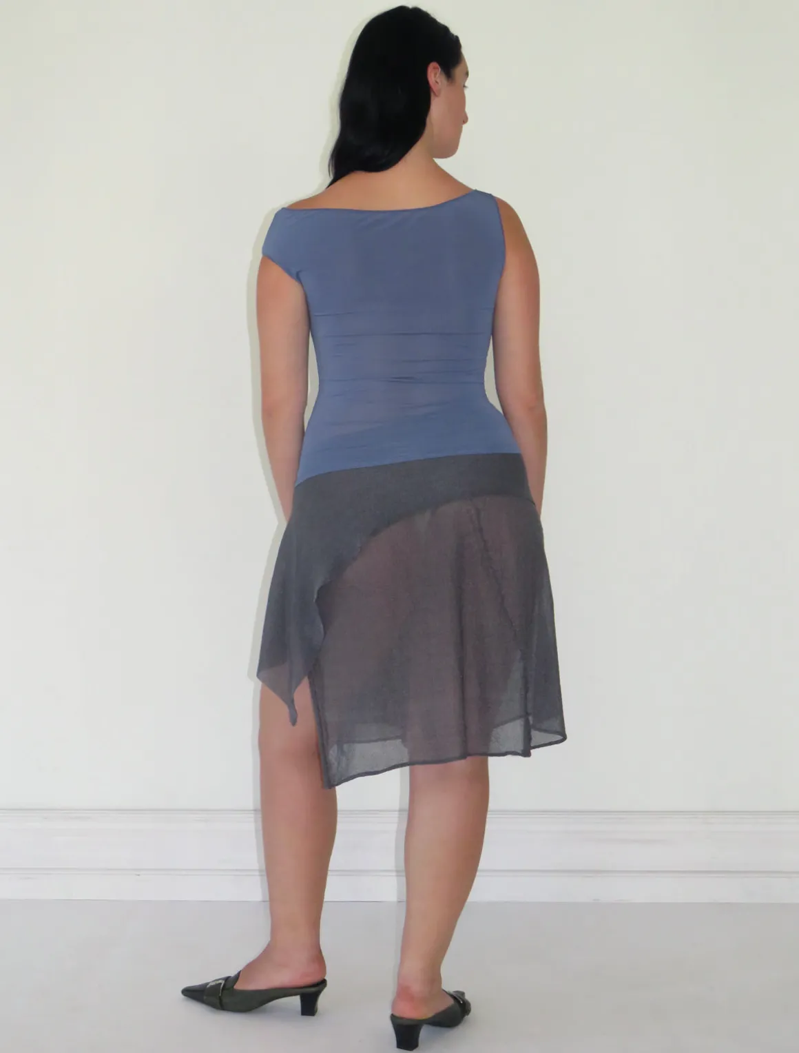 New no 1528 / Dominica Tops