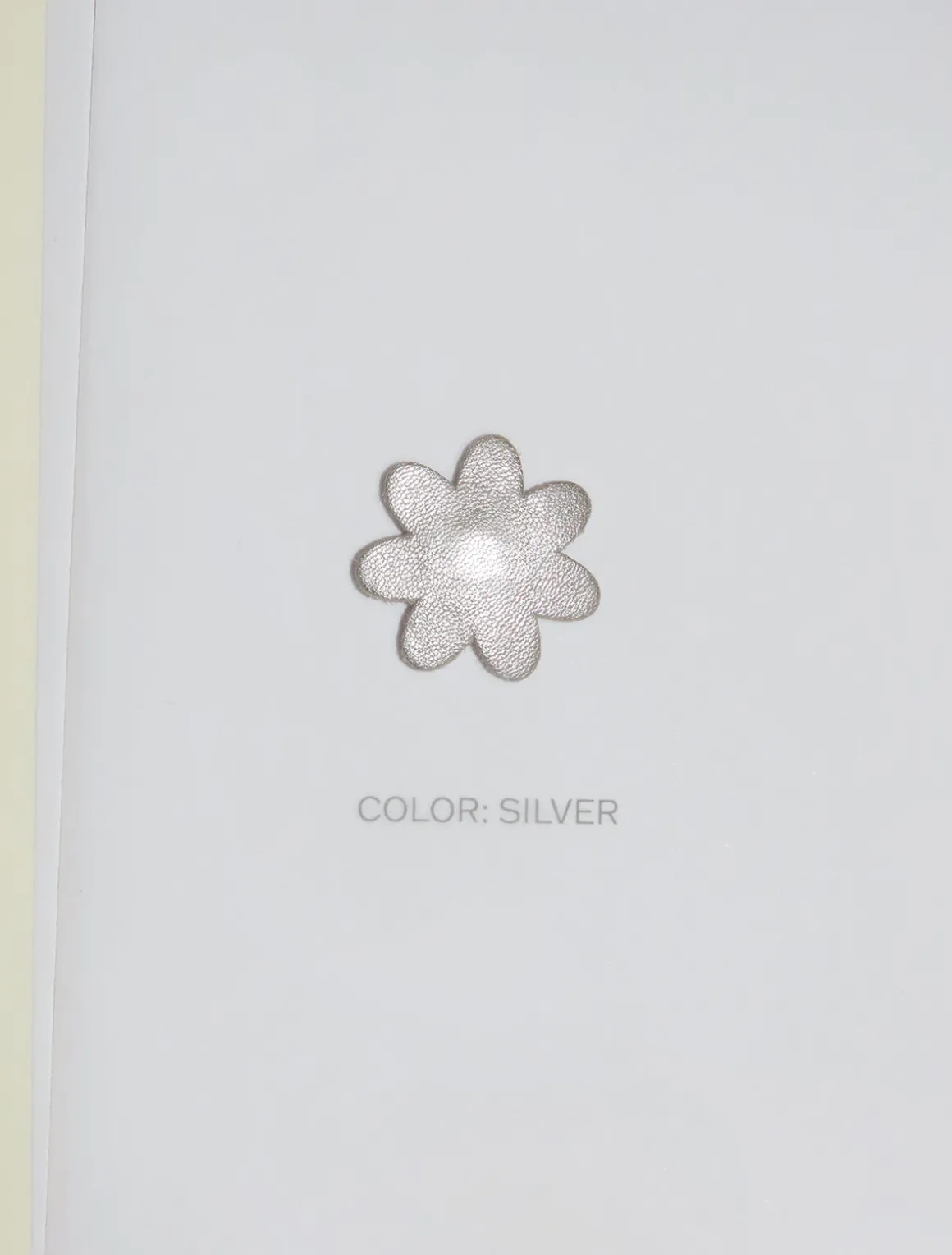 Flash Sale no 1975 / Flower snap pack Snaps