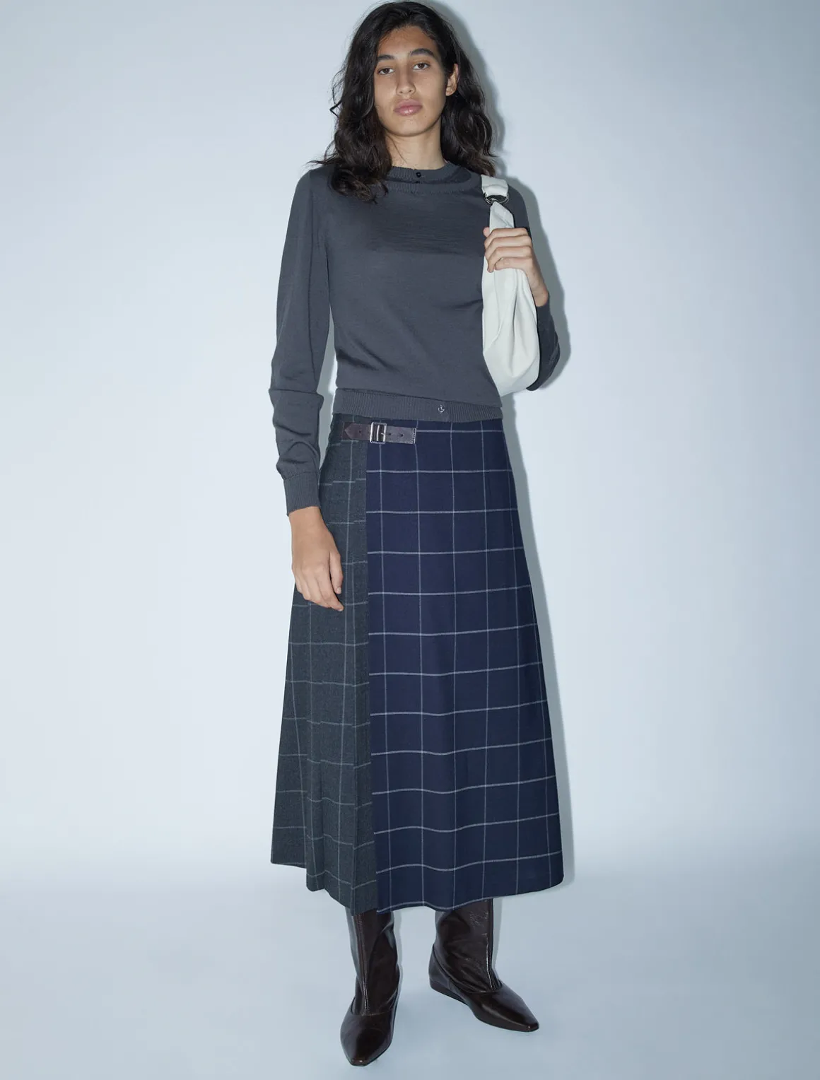 Clearance no 2310 / Giacos Knits