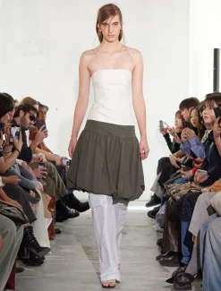 New no 1890 / Globo Skirts