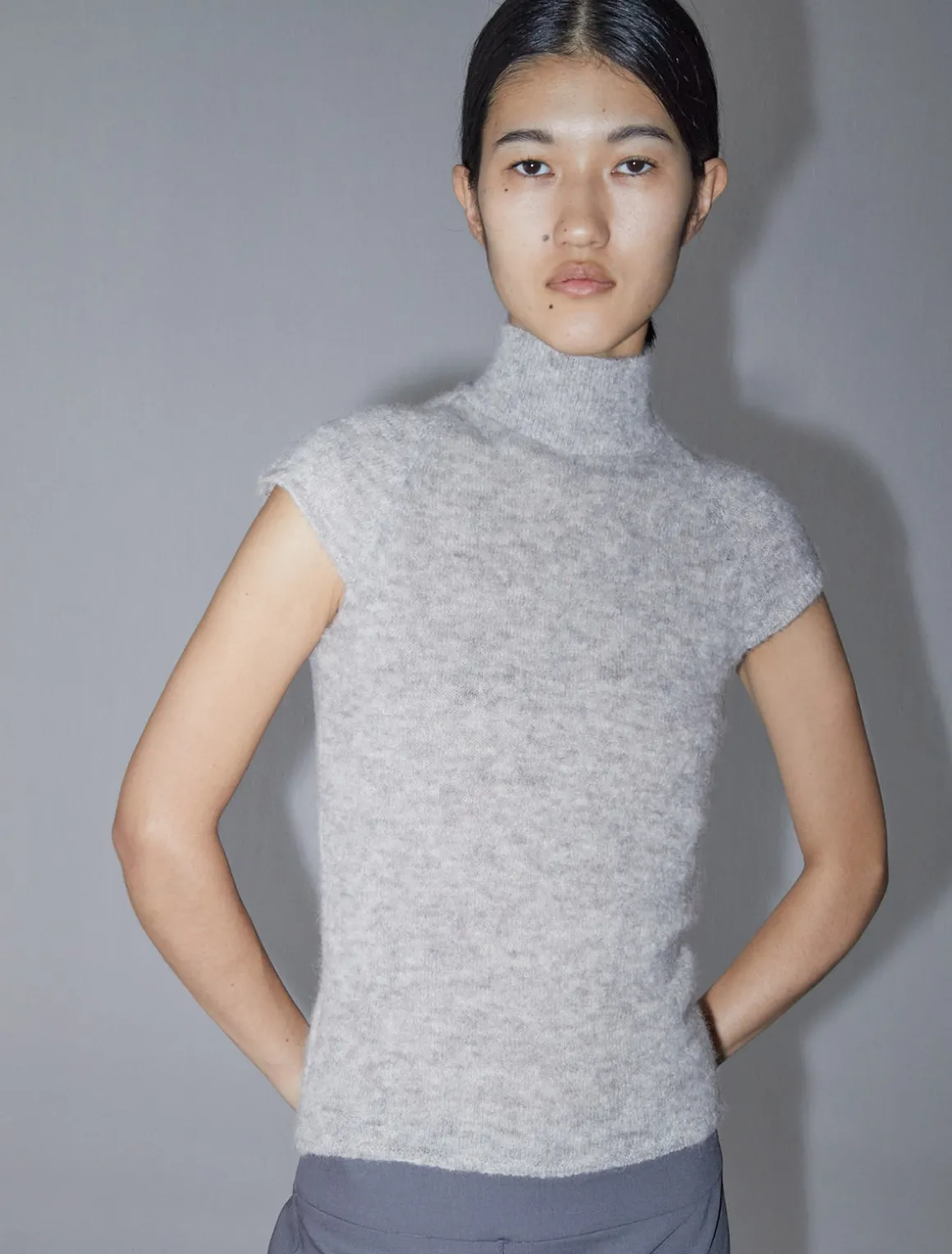 Hot no 2241 / Husk Tops