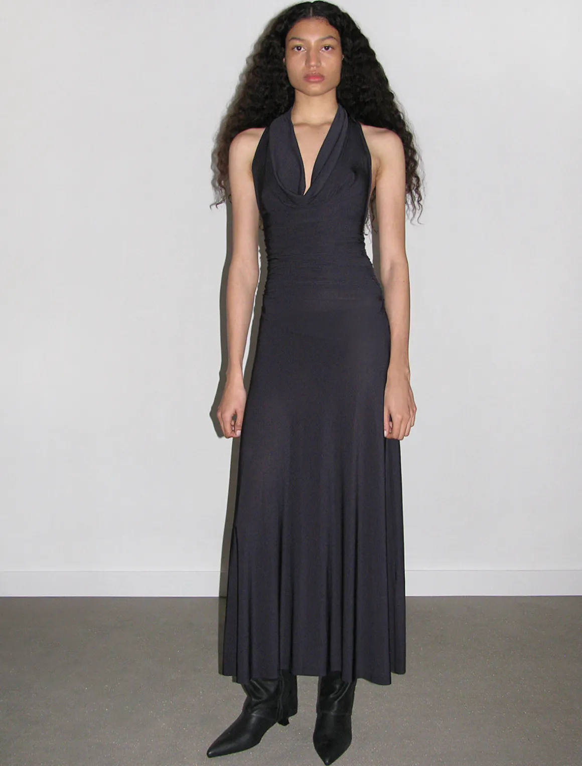 Shop no 1668 / Jay Dresses
