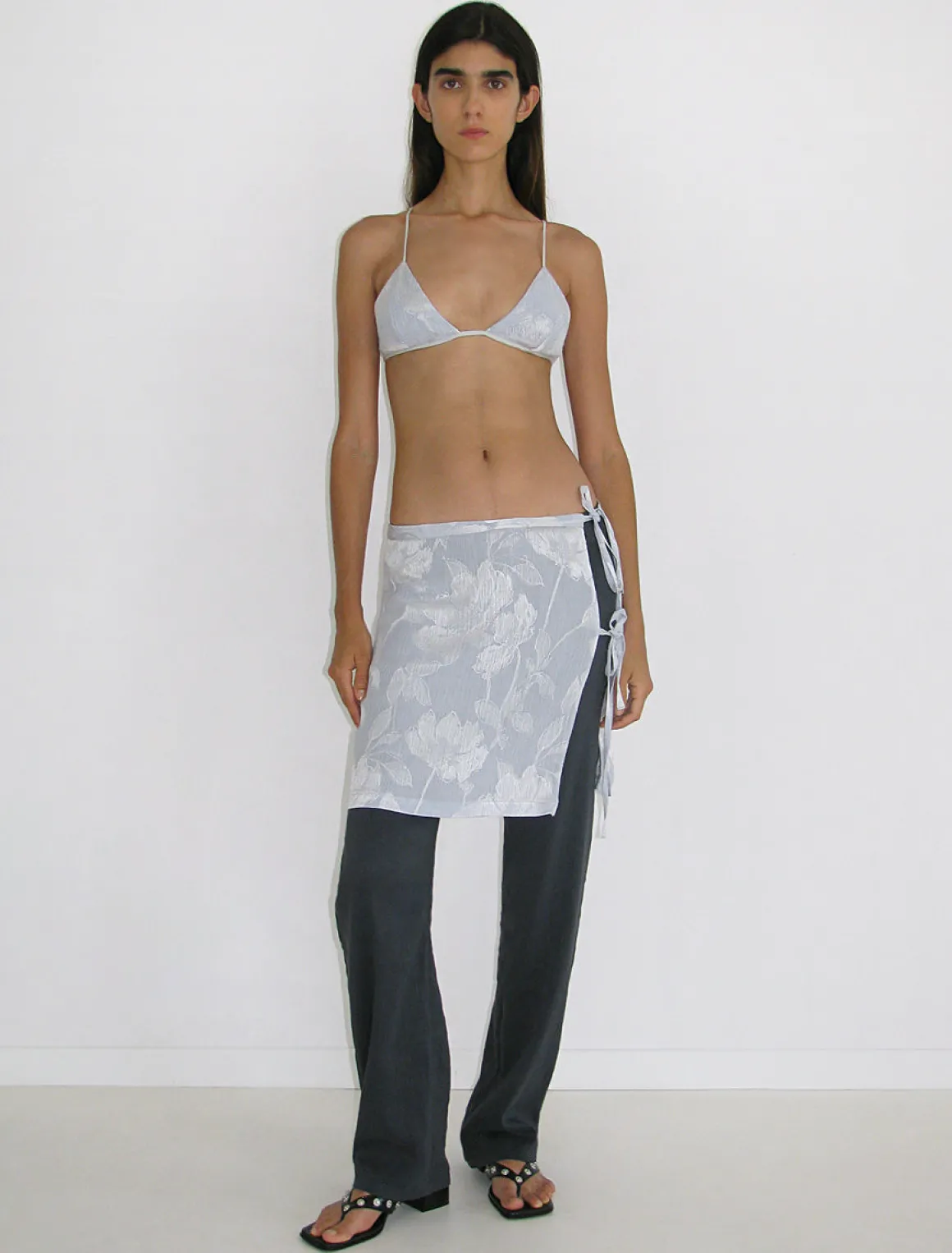 Cheap no 2048 / Lobo Tops