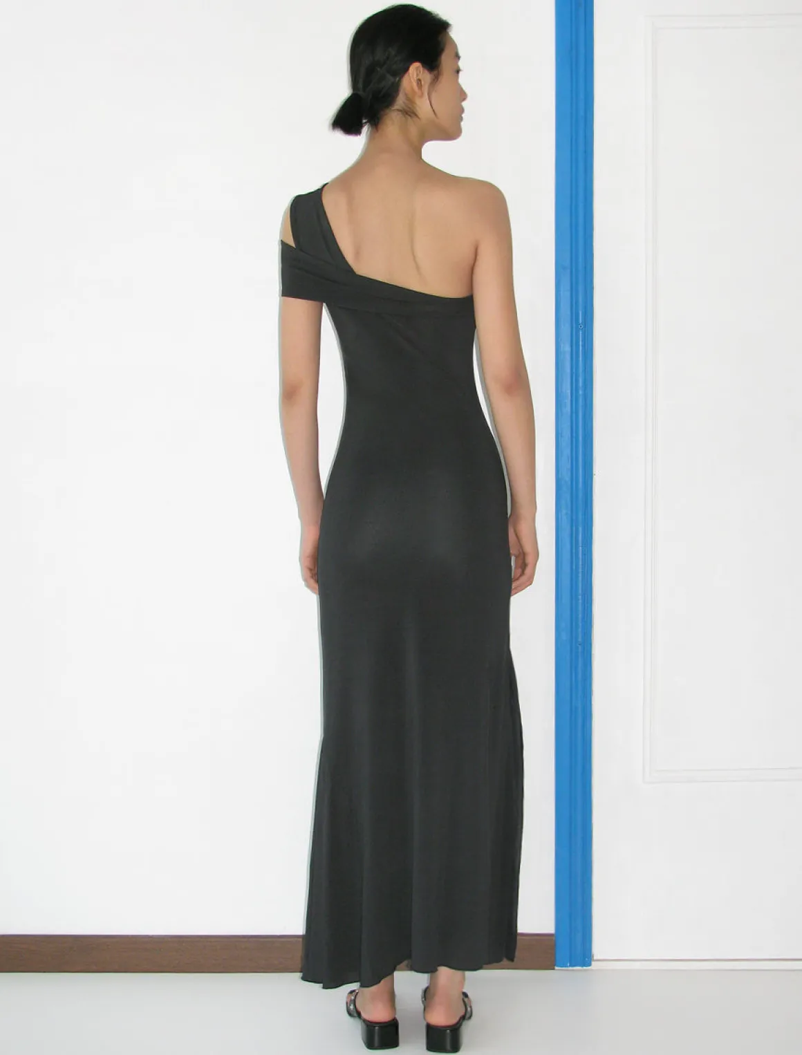 Online no 1999 / Long Howa Dresses
