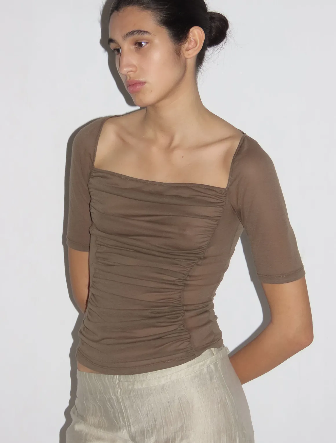 Outlet no 1915 / Pixy Tops