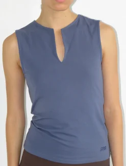 Sale no 2102 / Sanura Tops