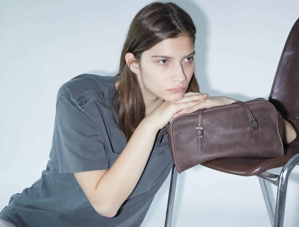 New no 2329 / Soft Cayetano Cayetano