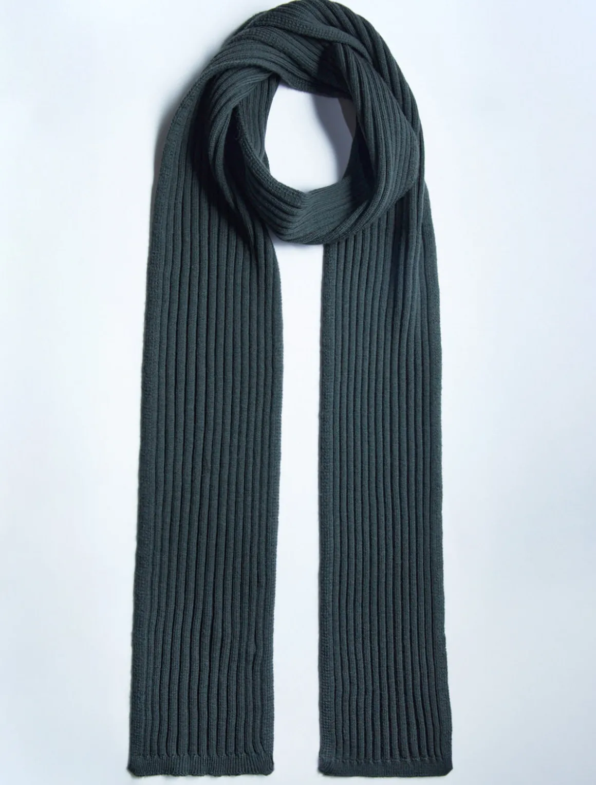Flash Sale no 2319 / Spaghetti Knits
