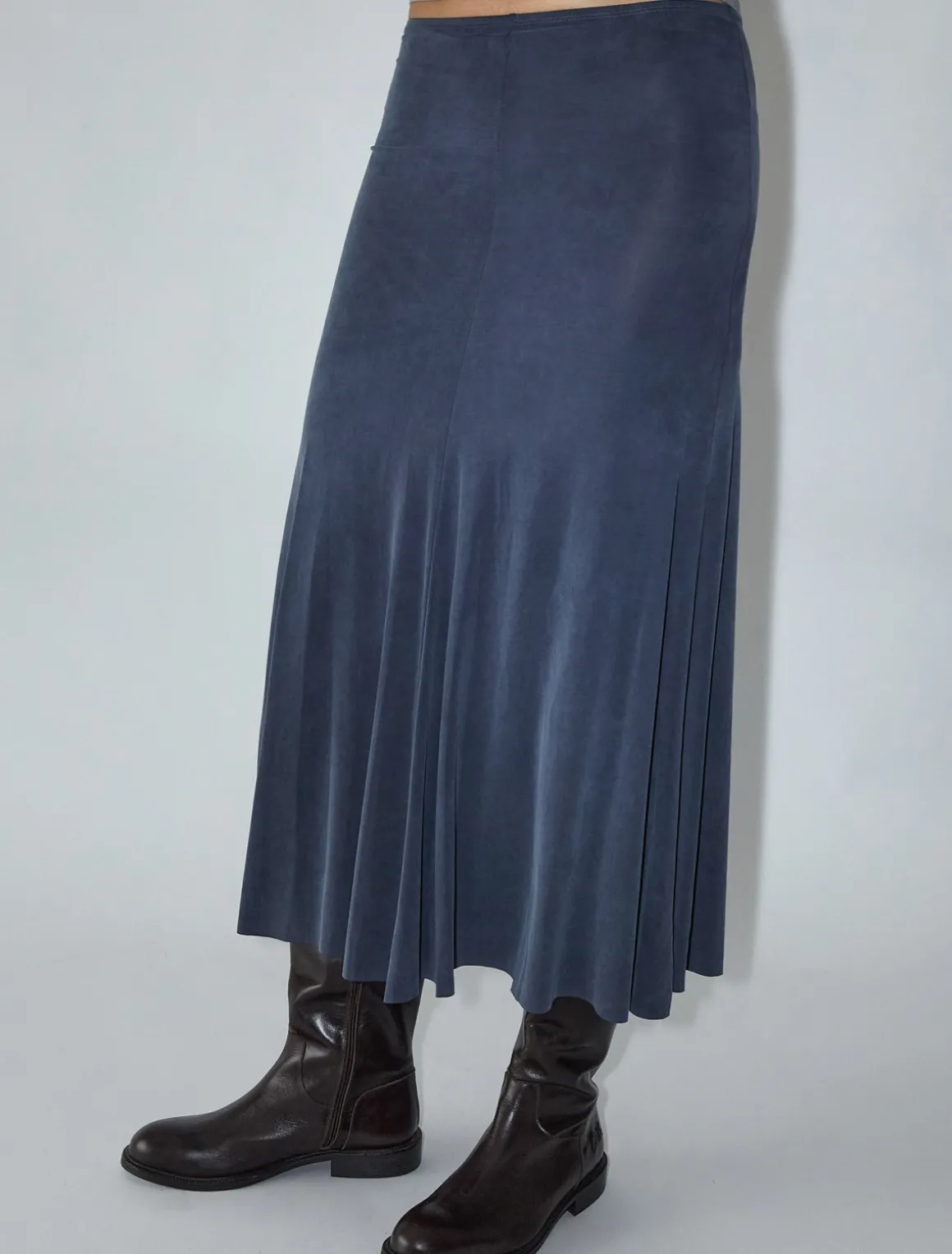 Fashion no 1094 / Vicky Cupro|Skirts