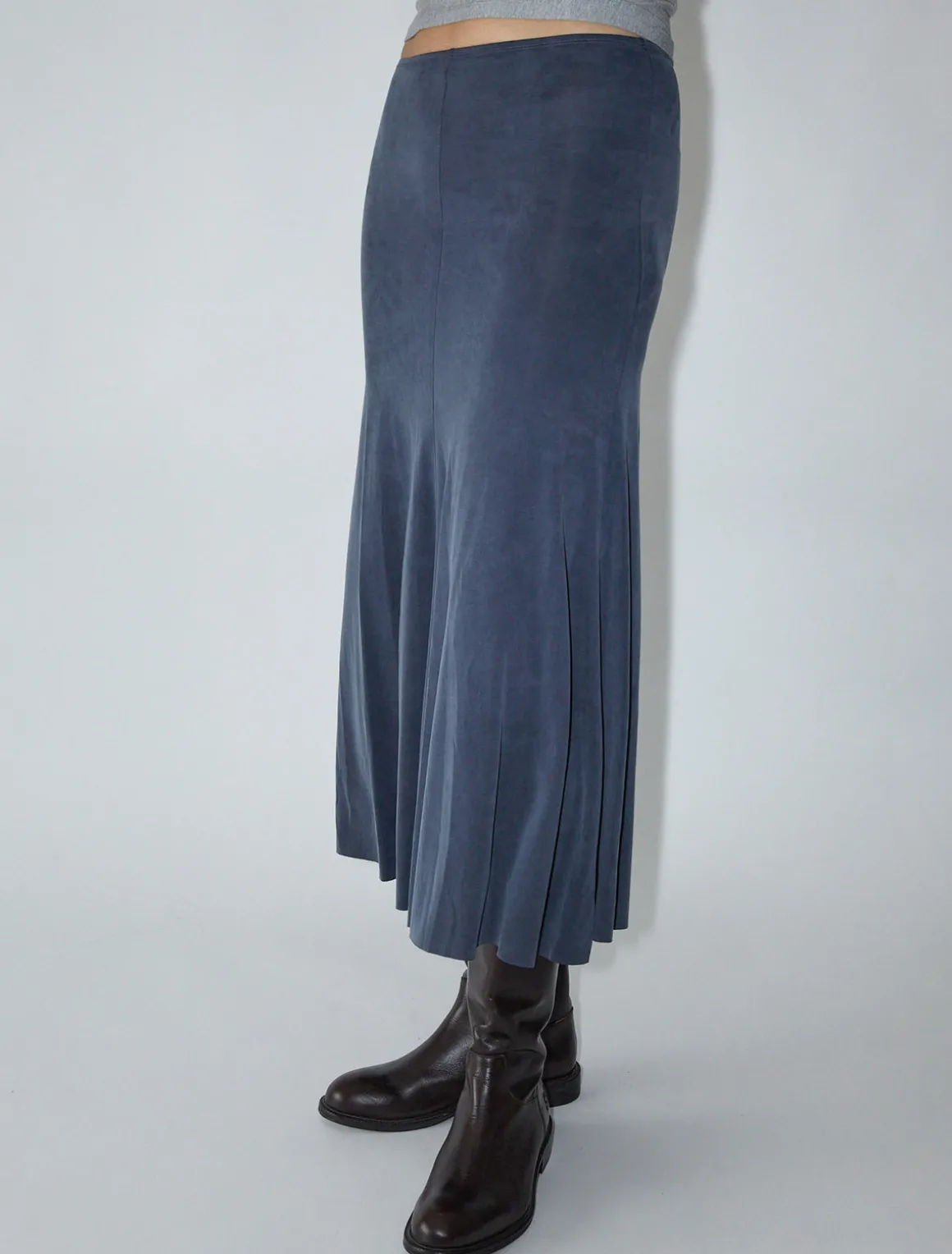Fashion no 1094 / Vicky Cupro|Skirts